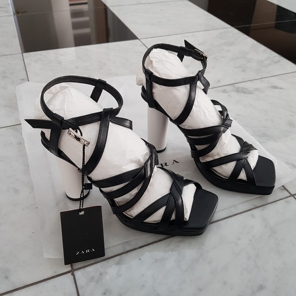 ZARA LEATHER SANDALS WITH CONTRASTING HEEL - Picture 2 of 10